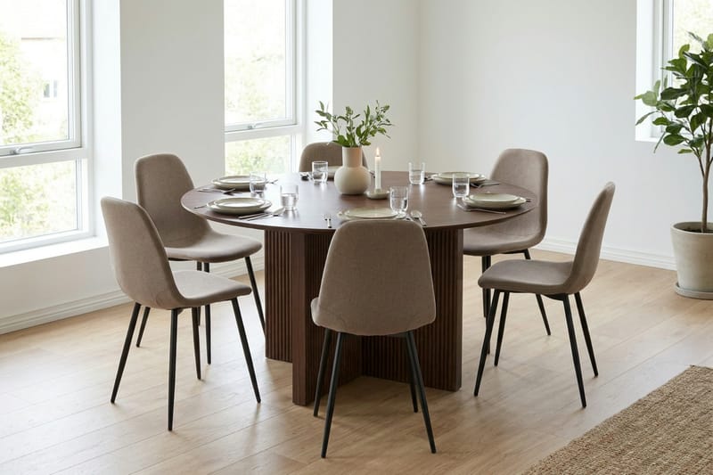 Edda Matgrupp runt 150 cm Valnöt med 6 Nibe Matstolar - Möbler - Matplats - Matgrupp & matbord med stolar