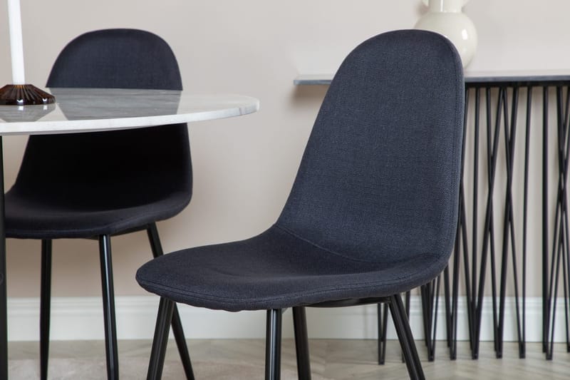 Estelle Matbord 106 cm Runt Marmor med 4 Polar Matstol - Möbler - Matplats - Matgrupp & matbord med stolar