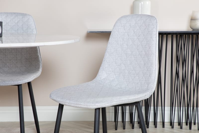 Estelle Matgrupp 106 cm Rund med 4 Polar stolar - Svart - Möbler - Matplats - Matgrupp & matbord med stolar