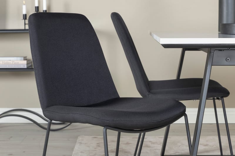 Estelle Matgrupp 140 cm Rektangulär med 4 Muce stolar - Svart - Möbler - Matplats - Matgrupp & matbord med stolar