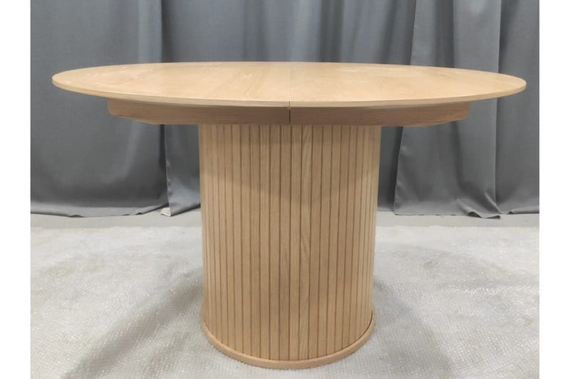 Gethin Runt Matbord 120 cm med Trä- och Ekutseende - Beige - Möbler - Matplats - Matbord & köksbord