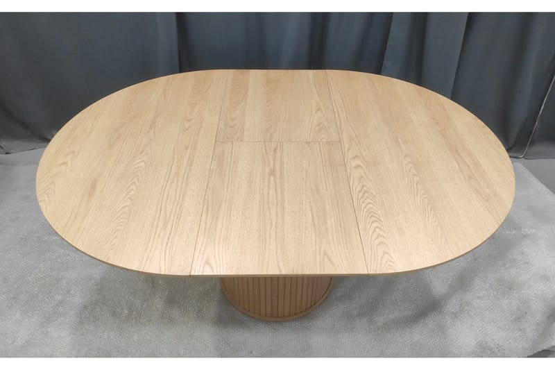 Gethin Runt Matbord 120 cm med Trä- och Ekutseende - Beige - Möbler - Matplats - Matbord & köksbord
