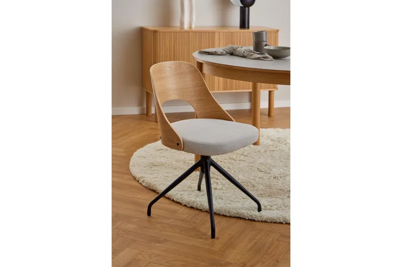 Hellerik Matstol - Beige - Möbler - Matplats - Matstol & köksstol