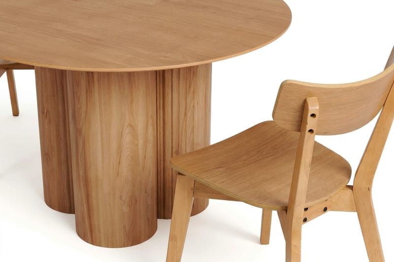 Juno Matgrupp 110 cm runt i Ek med 4 Amelia Matstolar - Ek - Möbler - Matplats - Matgrupp & matbord med stolar