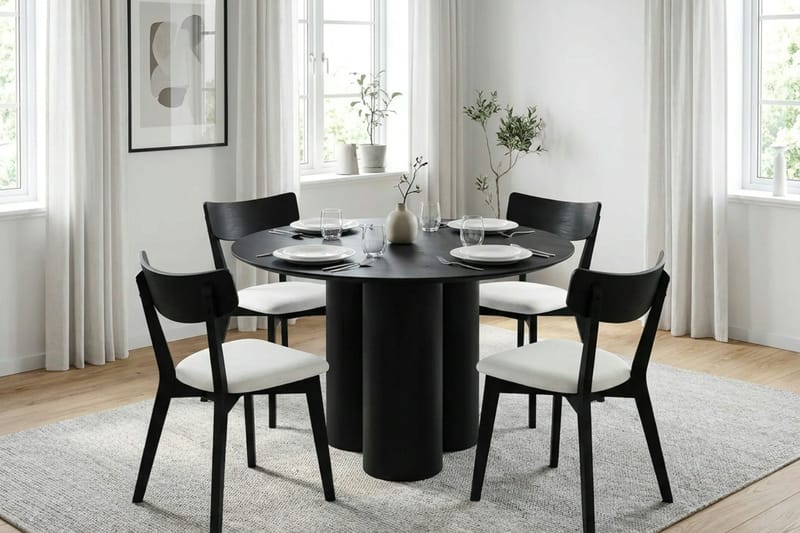 Juno Matgrupp 110 cm runt i Svart med 4 Amelia Matstolar med Dyna - Svart/Beige - Möbler - Matplats - Matgrupp & matbord med stolar