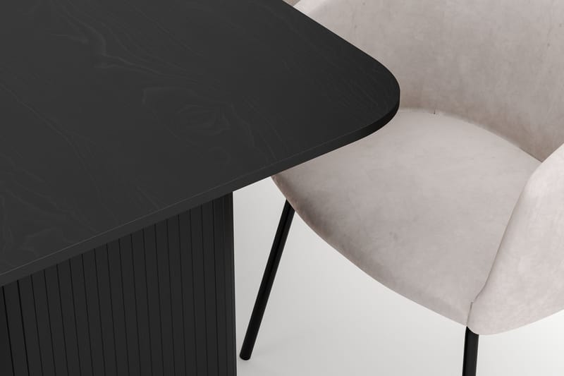 Kopparbo Matbord 180-240 cm Förlängningsbart med 6 Berit Stolar - Svart - Möbler - Matplats - Matgrupp & matbord med stolar