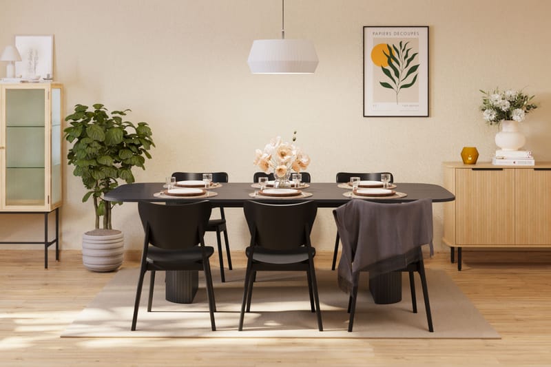 Kopparbo Matbord 240cm med 6 st HULSIG Matstol Svart - Möbler - Matplats - Matgrupp & matbord med stolar