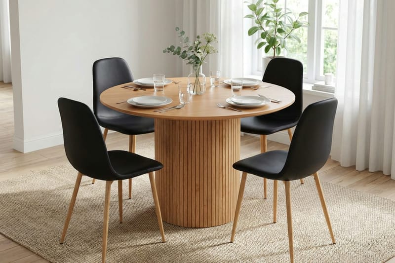 Kopparbo Matgrupp runt 110 cm Ek med 4 Nibe Matstolar - Ek - Möbler - Matplats - Matgrupp & matbord med stolar