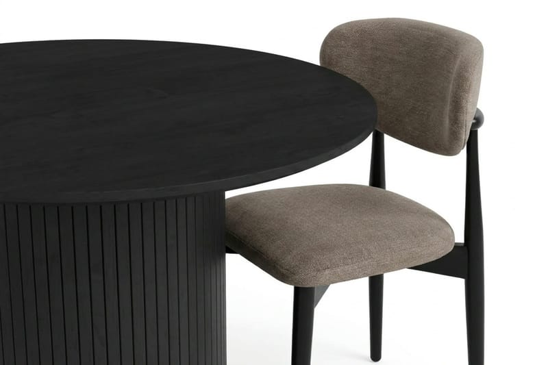 Kopparbo Matgrupp runt 110 cm Svart med 4 Molly Matstolar - Svart - Möbler - Matplats - Matgrupp & matbord med stolar