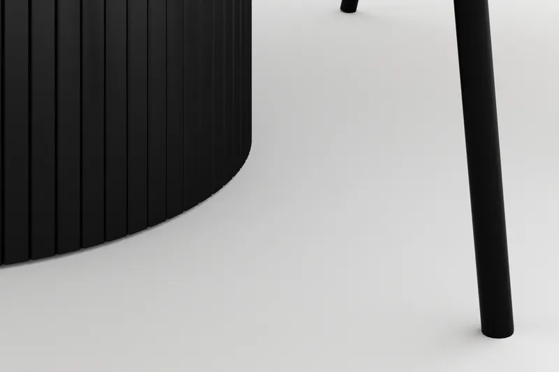 Kopparbo Runt Matbord 130 cm Förlängningsbart med 4 Berit Stolar - Svart - Möbler - Matplats - Matgrupp & matbord med stolar