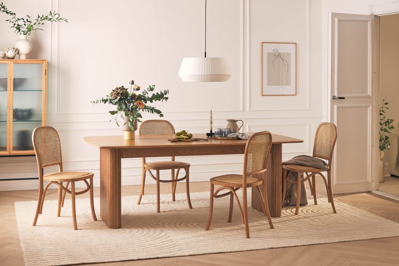 LELINA Matbord 200 cm Brun + 4st ELSRIK Matstol - Matgrupp & matbord med stolar