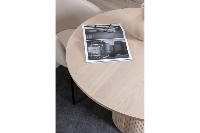 Bianca Runt Matbord 110 cm med Trä- och Ekutseende - Beige - Möbler - Matplats - Matbord & köksbord