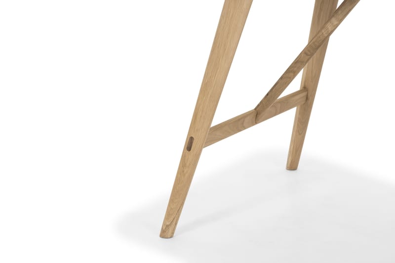 HULSIG Matbord - Köksbord 140 cm Ek Trä Brun - Möbler - Matplats - Matbord & köksbord