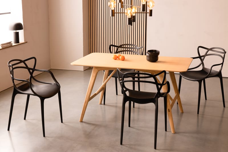 HULSIG Matbord - Köksbord 140 cm Ek Trä Brun - Möbler - Matplats - Matbord & köksbord