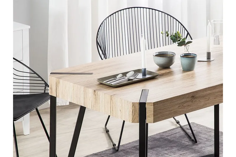 Mcgetrick Matbord 130x180 cm - Trä/Natur - Möbler - Matplats - Matbord & köksbord