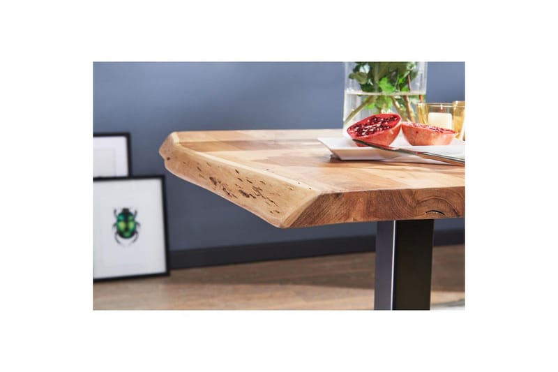 Matbord Wohnling Träkant Solid Trä med Massiva Metallben Industriell - Möbler - Matplats - Matbord & köksbord