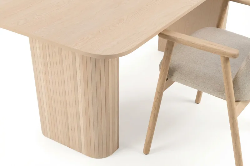 Matgrupp Bark Kopparbo Matbord 180-240 cm Förlängningsbart med 6 Reciclar Matstolar Ljus Ek|Beige - Möbler - Matplats - Matgrupp & matbord med stolar