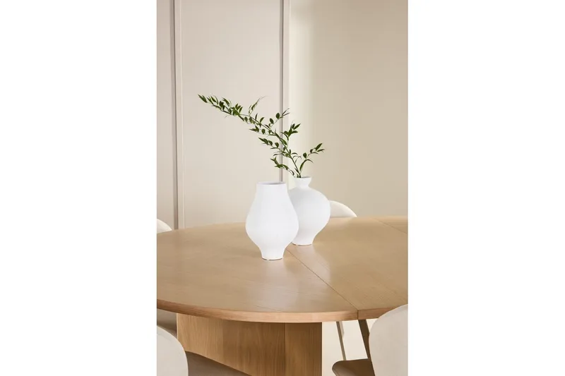 Matgrupp Strada Runt 120/170 cm Vit med Lilja Stolar 6 st - 6 st - Möbler - Matplats - Matgrupp & matbord med stolar