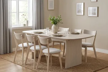 Alma Matgrupp 220 cm rektangulärt Vitlaserad med 6 Amelia Matstolar med Dyna - Vitlaserad/Beige - Möbler - Matplats - Matgrupp & matbord med stolar