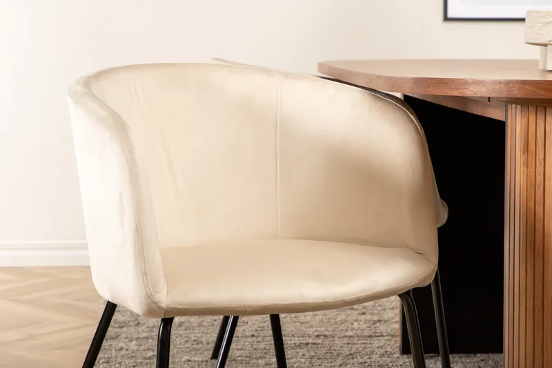 Biana Matgrupp 200 cm Oval inkl 4 Berita Sammetsstolar - Valnötsbrun/Beige/Svart - Möbler - Matplats - Matgrupp & matbord med stolar