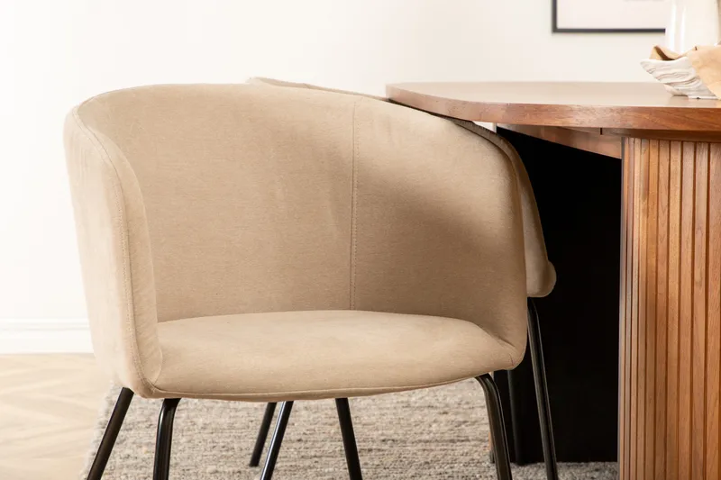 Biana Matgrupp 200 cm Oval inkl 4 Berita Stolar - Valnöt/Beige/Svart - Möbler - Matplats - Matgrupp & matbord med stolar