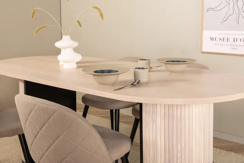 Biana Matgrupp 200 cm Oval inkl 4 Velvets Stolar - Beige/Svart - Möbler - Matplats - Matgrupp & matbord med stolar