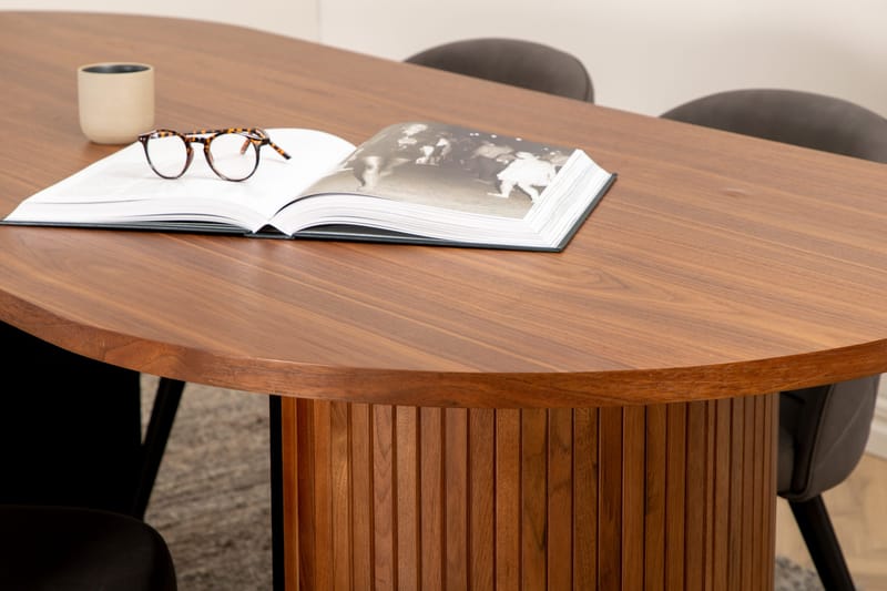 Biana Matgrupp 200 cm Oval inkl 4 Velvets Stolar - Valnötsbrun/Grå/Svart - Möbler - Matplats - Matgrupp & matbord med stolar