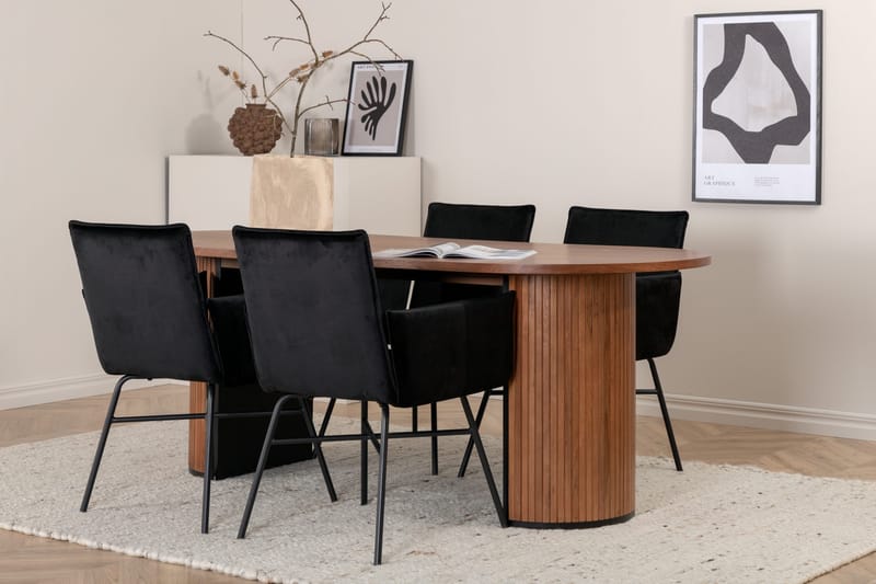 Bianca ovalt matbord med 4st Pippi matstol - Möbler - Matplats - Matgrupp & matbord med stolar