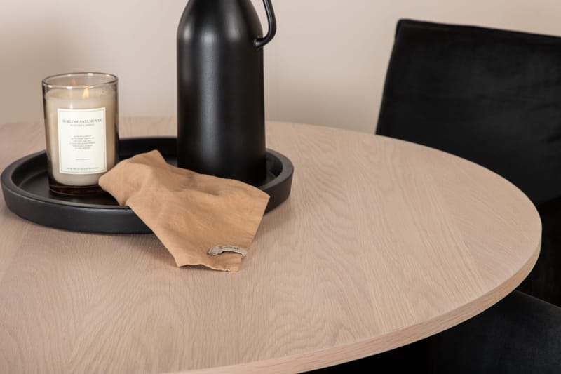 Bianca runt matbord med 4st Pippi matstol - Möbler - Matplats - Matgrupp & matbord med stolar