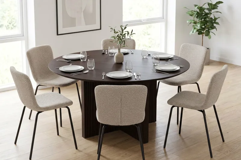 Edda Matgrupp runt 150 cm Rökt Ek med 6 Katy Matstolar - Rökt ek - Möbler - Matplats - Matgrupp & matbord med stolar