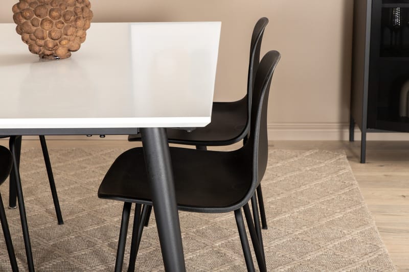 Jimms Förlängningsbar Matgrupp 150cm inkl 4 Kullersbro Stol - Vit/Svart - Möbler - Matplats - Matgrupp & matbord med stolar