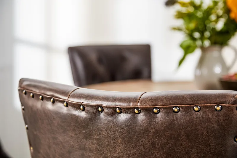 Lyon Matgrupp 150 cm Rund Mörkt trä med 6 Tuva Stolar - Vintage Alm / Brun Pu - Möbler - Matplats - Matgrupp & matbord med stolar