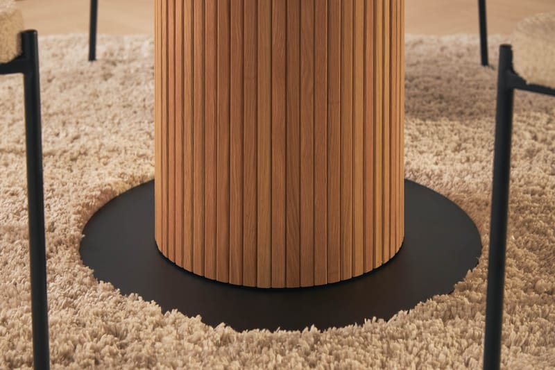Noira Matbord 120 cm Valnöt Runt med 4st Gemmiano Mat - Möbler - Matplats - Matgrupp & matbord med stolar