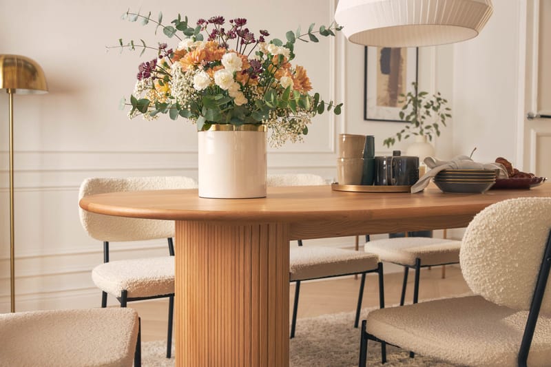 Noira Matbord 220 cm Massiv Ek med 6st Gemmiano Matstol - Natur - Möbler - Matplats - Matgrupp & matbord med stolar