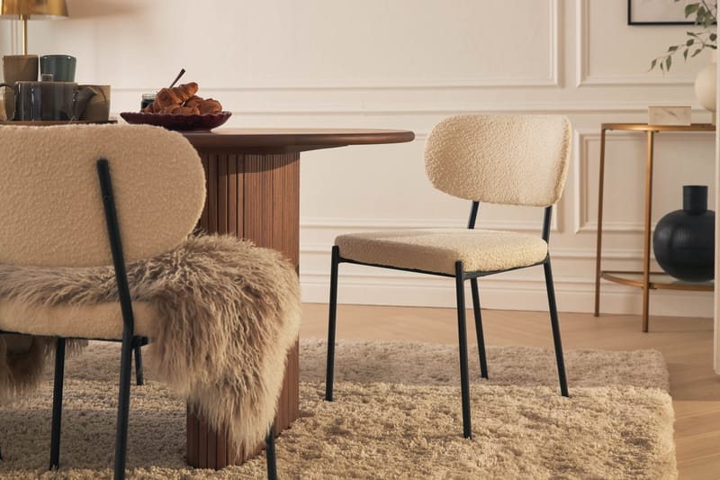 Noira Matbord 220 cm Massiv Valnöt med 6st Gemmiano Matstol - Brun / Teddy / Trä - Möbler - Matplats - Matgrupp & matbord med stolar