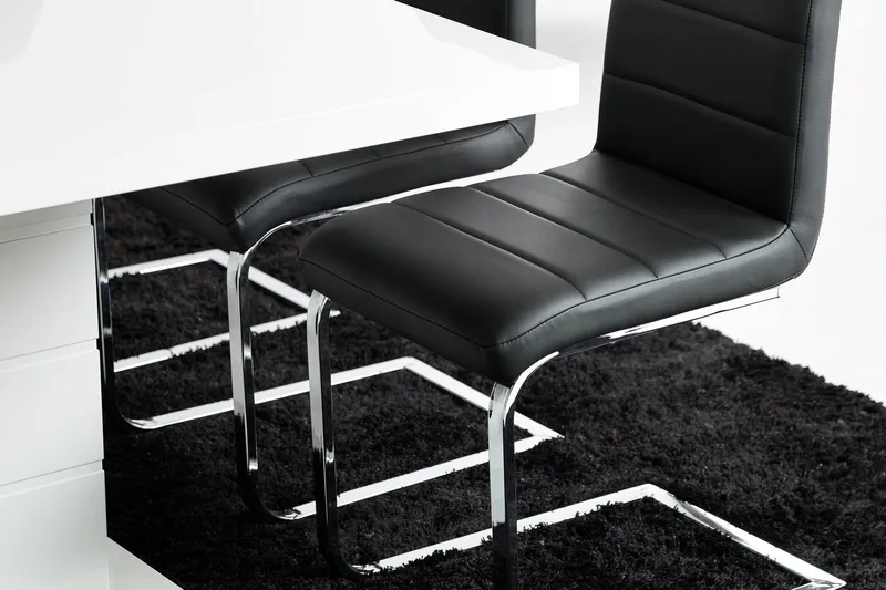 Ratliff Förlängningsbart Matgrupp 180 cm med 4 Cibus Stol - Vit/Svart - Möbler - Matplats - Matgrupp & matbord med stolar