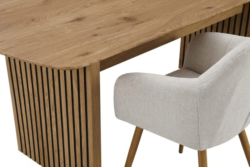 Richeto Matgrupp Ek 240 cm med 6 Filippa Matstolar - Ek/Vit - Möbler - Matplats - Matgrupp & matbord med stolar