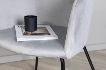 Berit Karmstol med Armstöd - Sammet/Grå/Svart - Möbler - Matplats - Matstol & köksstol