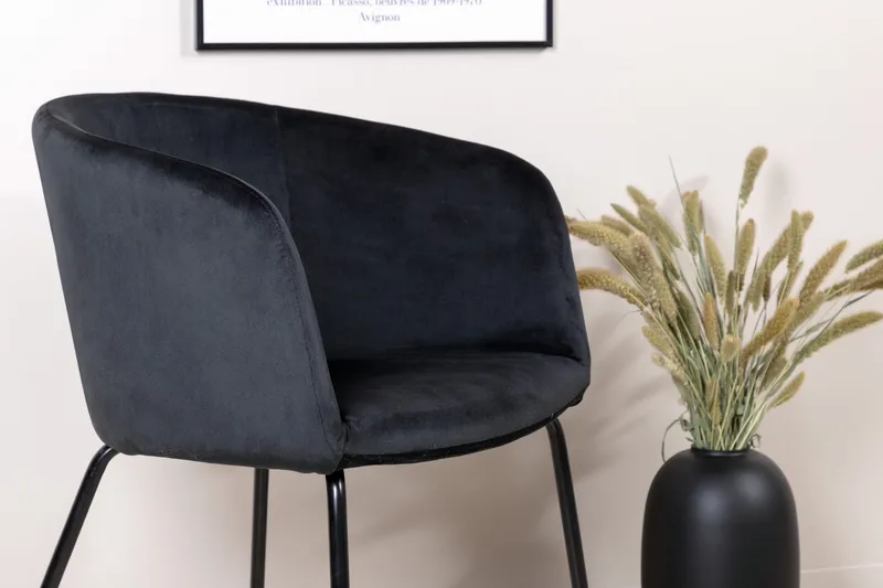 Berit Karmstol med Armstöd - Sammet/Svart - Möbler - Matplats - Matstol & köksstol