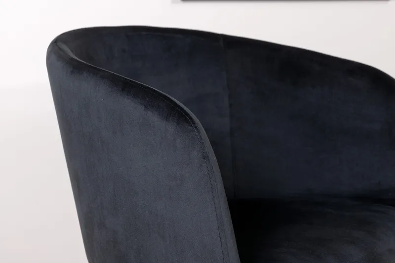 Berit Karmstol med Armstöd - Sammet/Svart - Möbler - Matplats - Matstol & köksstol