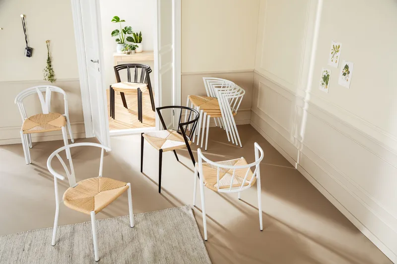 Elysia Matstol med Armstöd - Svart / Natur - Möbler - Matplats - Matstol & köksstol