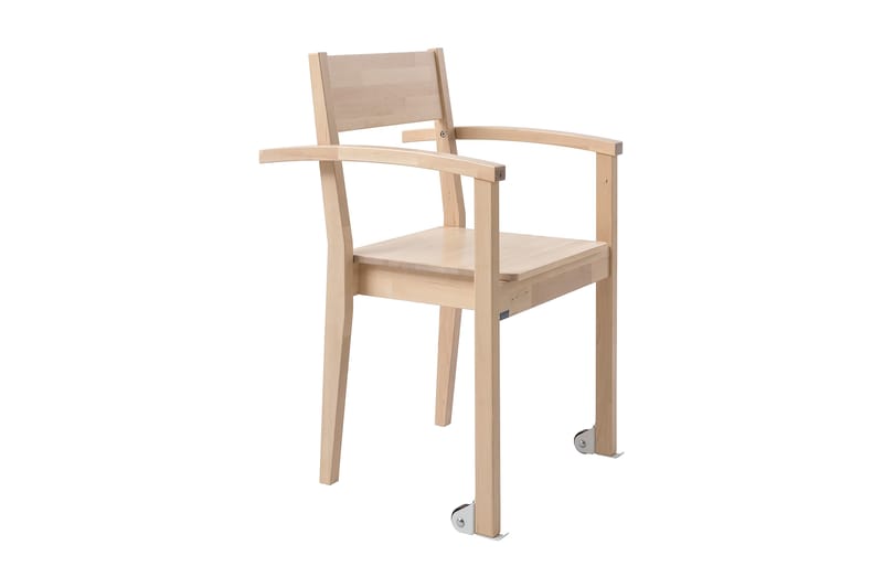 JOKI Stol med Armstöd Tryckhandtag Björk - Beige - Möbler - Matplats - Matstol & köksstol