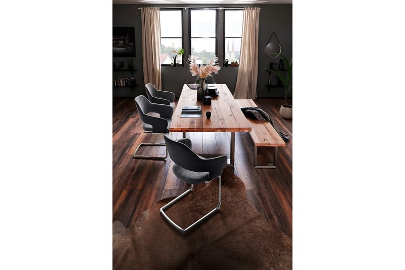 Newcastles Karmstol - Svart - Möbler - Matplats - Matstol & köksstol