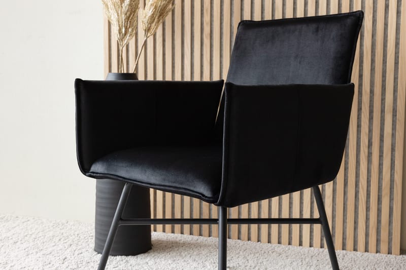 Petra Karmstol - Sammet/Svart - Möbler - Matplats - Matstol & köksstol