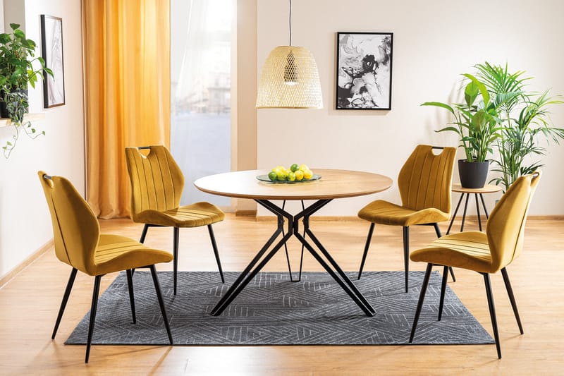 PIAZZE Matstol Sammet/Curry/Mattsvart - Möbler - Matplats - Matstol & köksstol