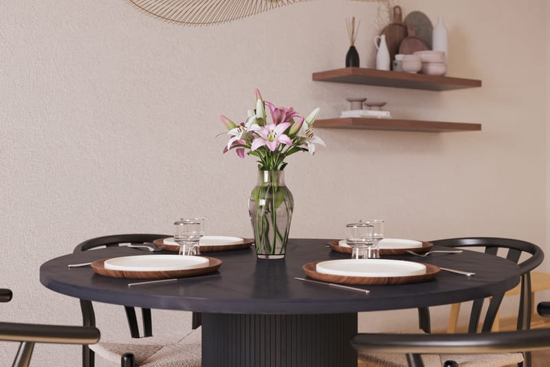 Noira Matgrupp 120 cm Ek Rund med 4 Dastoori Matstol - Möbler - Matplats - Matgrupp & matbord med stolar