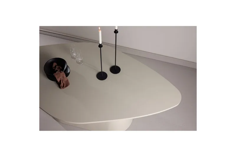 Ovalt matbord Diamond - Möbler - Matplats - Matbord & köksbord