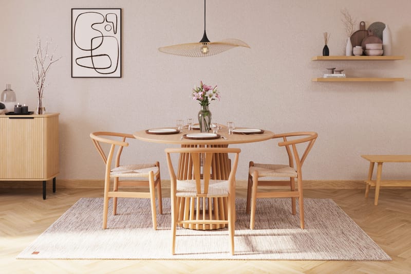 Peyra Matgrupp 120 cm Rund Ek med 4 Dastoori Matstol - 2220068-4,1893466-1 - Natur - Möbler - Matplats - Matgrupp & matbord med stolar
