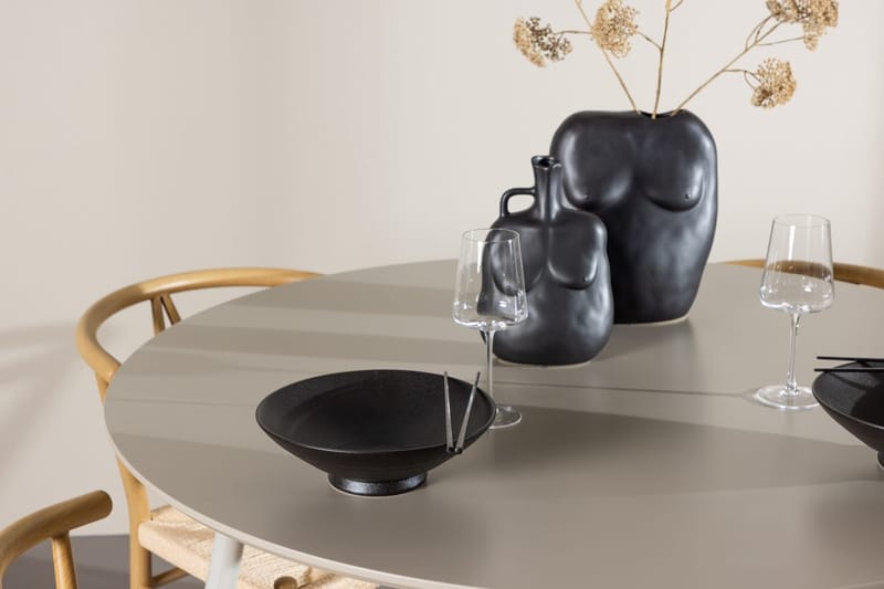 Plaza Matbord 120 cm med 4 Alfons Karmstol - Möbler - Matplats - Matgrupp & matbord med stolar