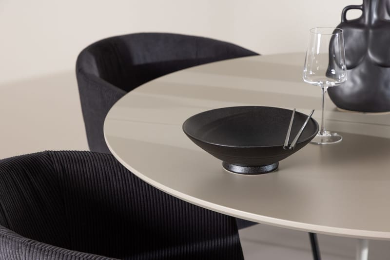 Plaza Matbord 120 cm med 4 Berit Karmstol - Möbler - Matplats - Matgrupp & matbord med stolar